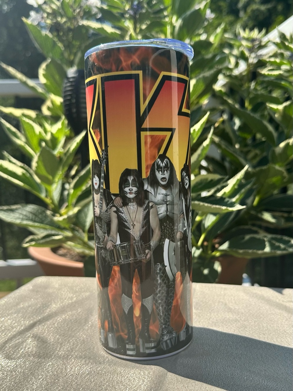 Kiss drink bottle -metal